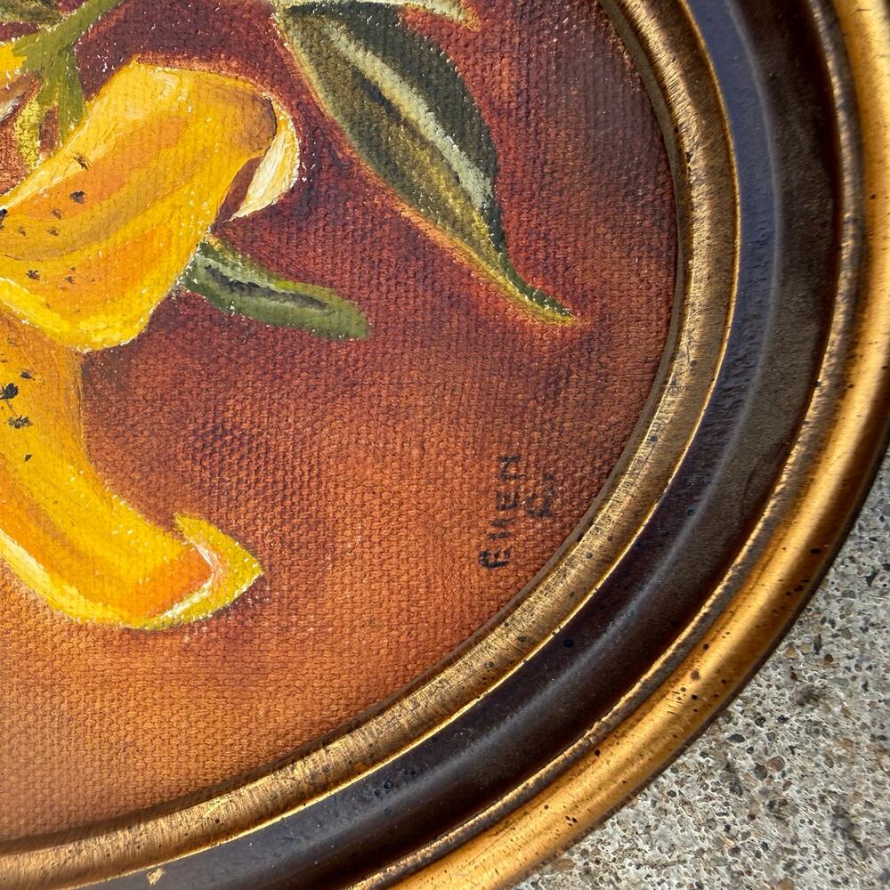 Vintage Floral Yellow Lily Painting On Canvas Wood Gold Framed Oval 6x8 - Picture 2 of 5